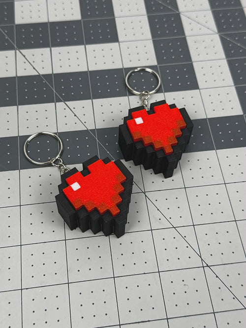 3D Pixel Heart Keychain — Retro Gamer Life Heart Charm