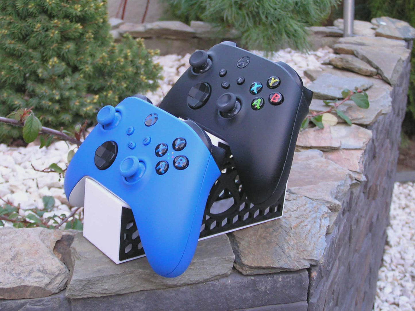 3D Dual Gaming Controller Stand — Double Holder Desk Organizer